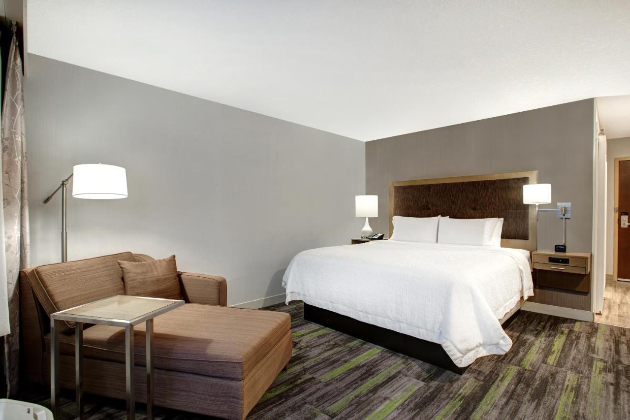 The Landing Hotel & Conference Centre St. Paul Εξωτερικό φωτογραφία
