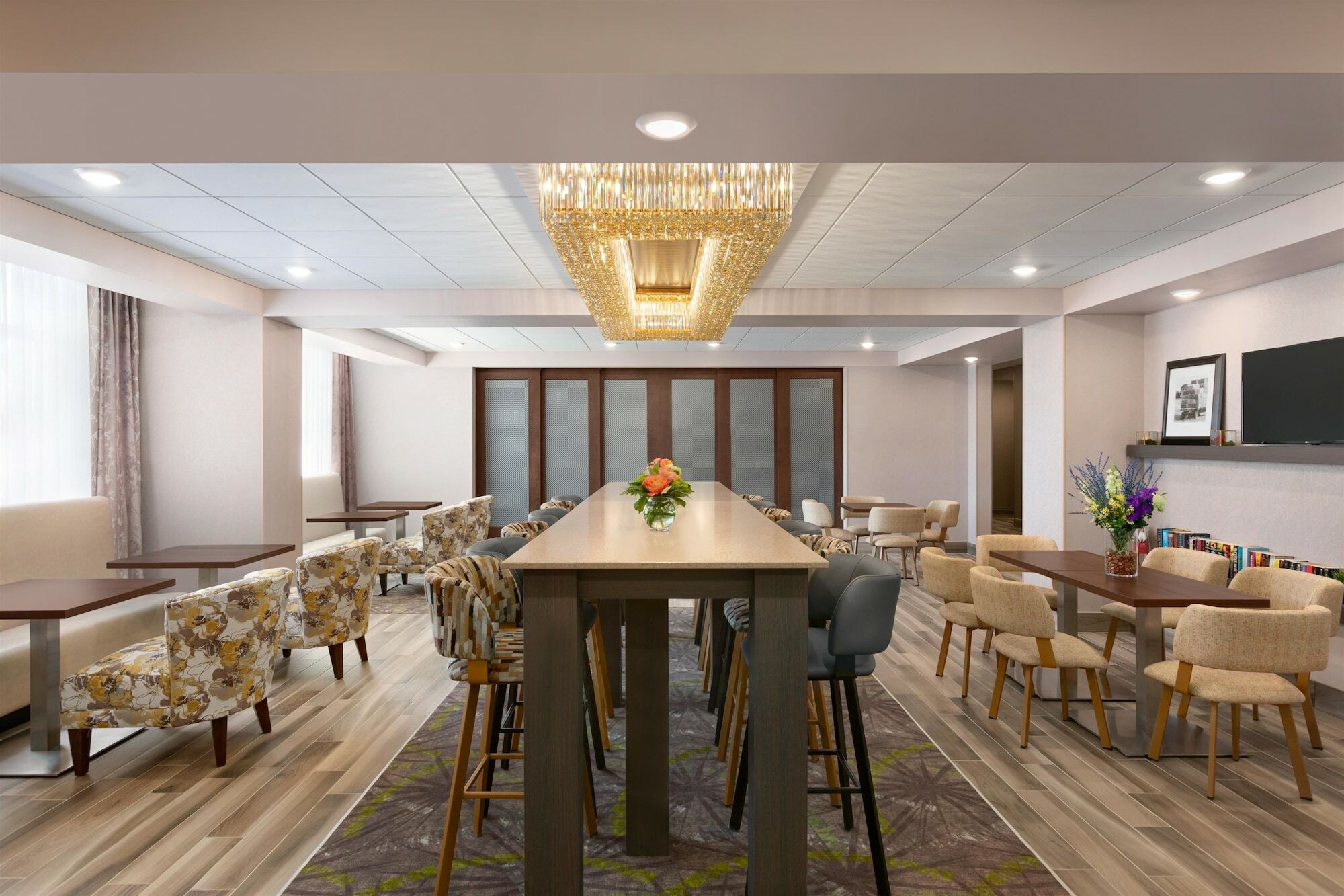 The Landing Hotel & Conference Centre St. Paul Εξωτερικό φωτογραφία